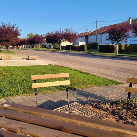 Gite Coeurdacier Monthureux-sur-Saone ภายนอก รูปภาพ