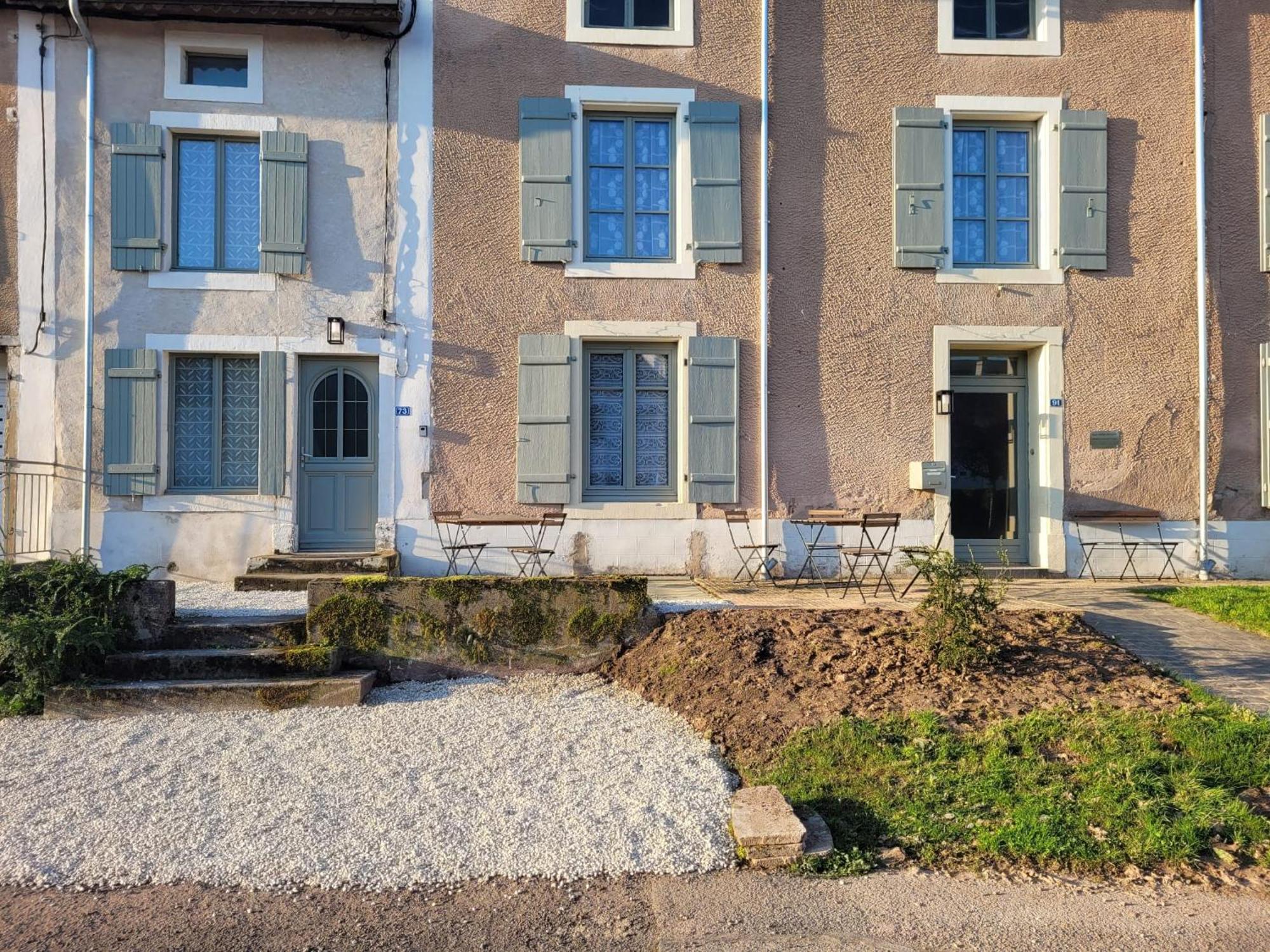 Gite Coeurdacier Monthureux-sur-Saone ภายนอก รูปภาพ